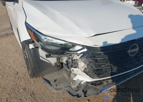 2024 Nissan Sentra Sr Xtronic Cvt z USA, uszkodzony, nr VIN 3N1AB8DV8RY330462